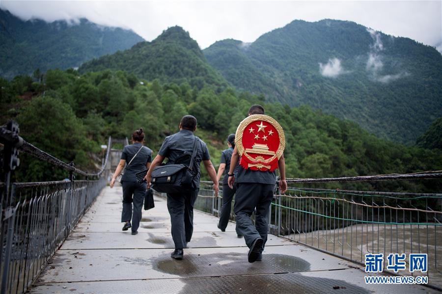 怒江傈僳族自治州市信访局推动社会治理创新项目，为民服务升级新篇章